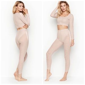 Victoria's Secret Total Knockout Leopard 2pc Set